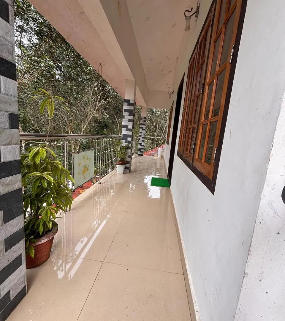 Casa Grande Homestay Anaviratty Munnar 0*,  הודו