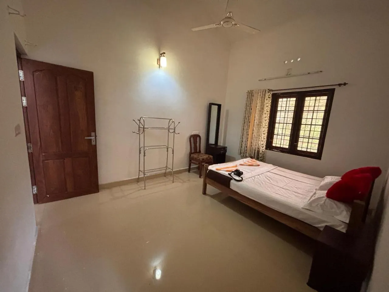 Casa Grande Homestay Anaviratty Munnar