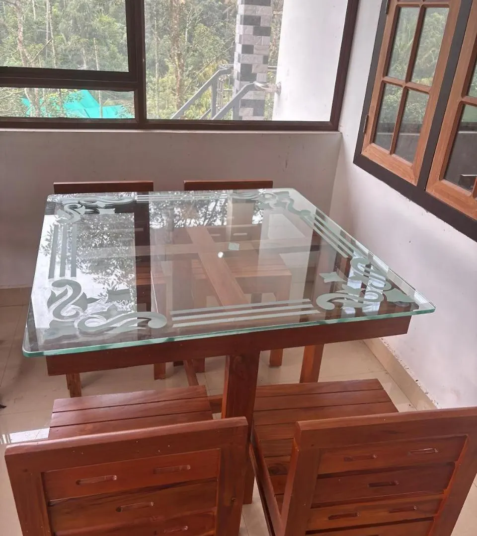 Casa Grande Homestay Anaviratty Munnar