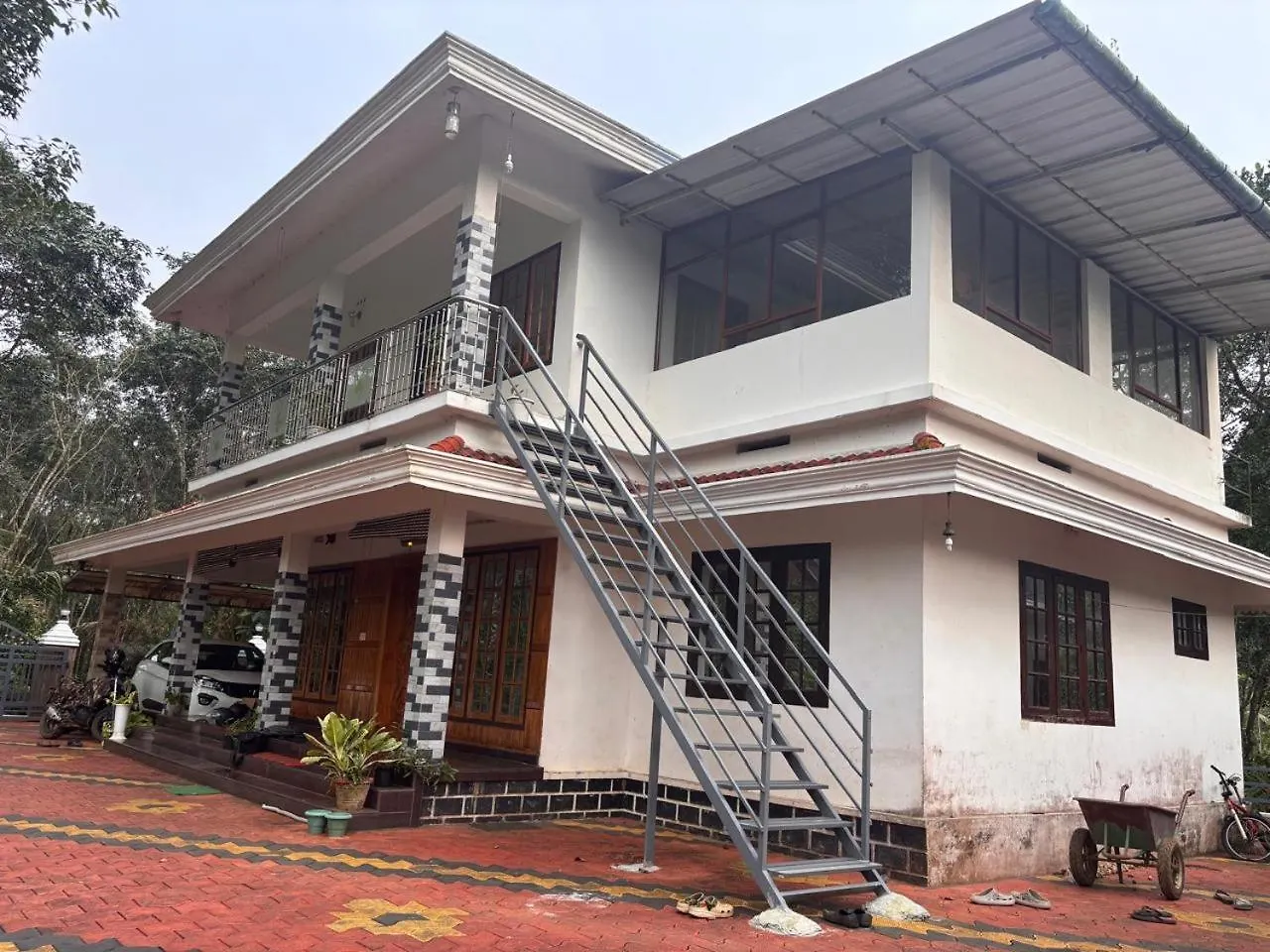 Casa Grande Homestay Anaviratty Munnar India