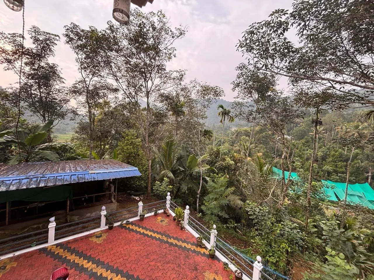 Casa Grande Homestay Anaviratty Munnar