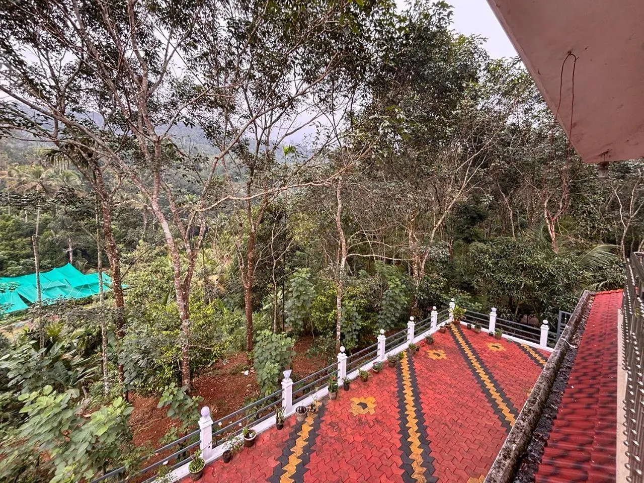 Casa Grande Homestay Anaviratty Munnar