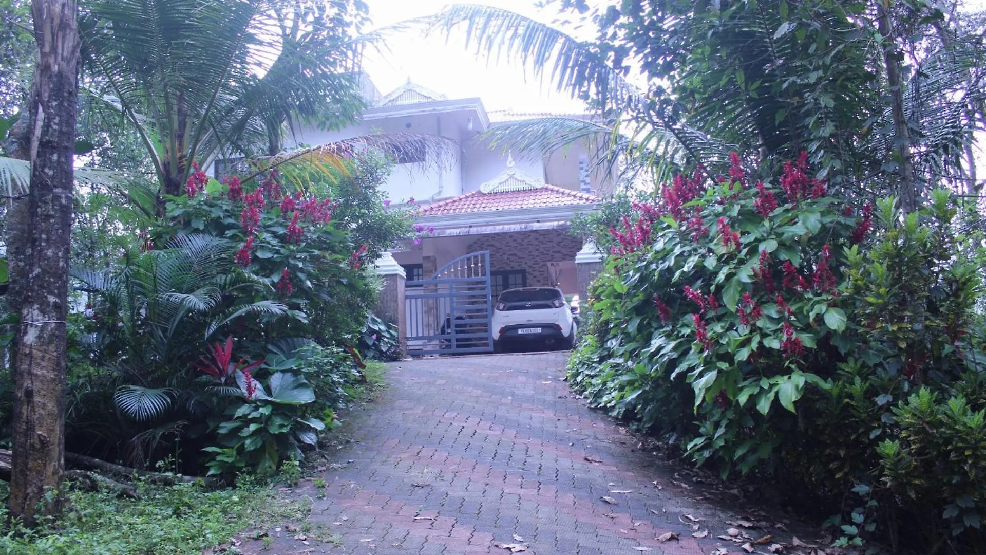 Casa Grande Homestay Anaviratty Munnar India