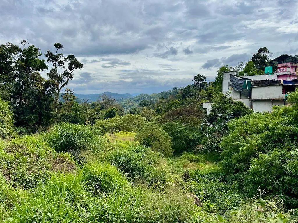 Casa Grande Homestay Anaviratty Munnar